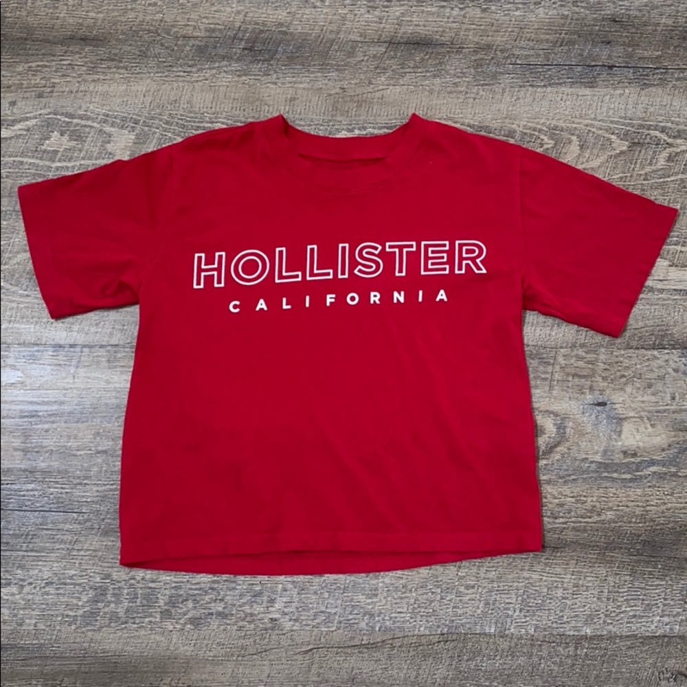 Hollister Red Crop Too